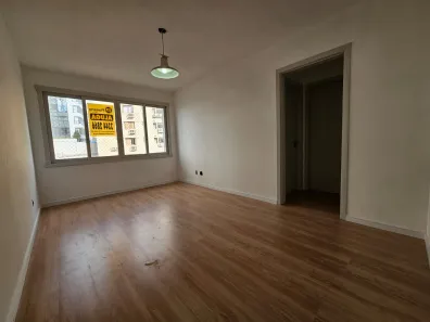 Apartamento com 2 Quartos para alugar, 71m² no Petrópolis, Porto Alegre