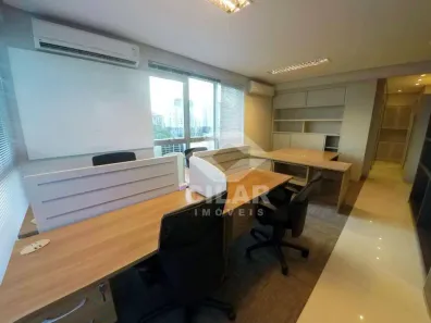 Sala Comercial à venda, 49m² no Moinhos de Vento, Porto Alegre