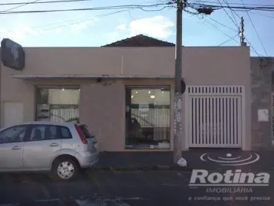 Casa com 3 Quartos à venda, 190m² no Martins, Uberlândia