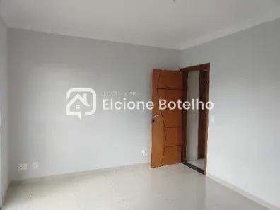 Apartamento com 3 Quartos para alugar, 52m² no Santa Mônica, Uberlândia
