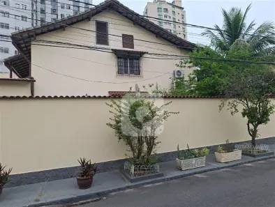 Casa de Condomínio com 3 Quartos à venda, 274m² no Pechincha, Rio de Janeiro
