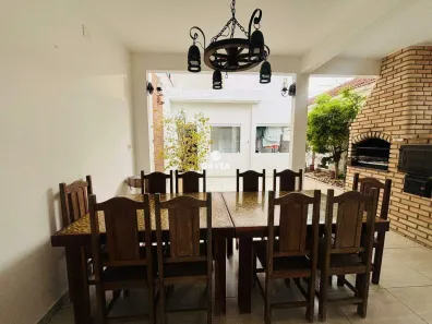 Sobrado com 3 Quartos à venda, 200m² no Vila Belmiro, Santos