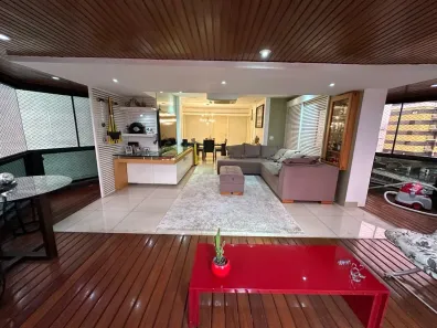 Apartamento com 3 Quartos para alugar, 190m² no Centro, Mogi das Cruzes