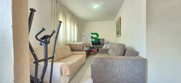 Casa com 3 Quartos à venda, 160m² no Jardim Pérola, Londrina