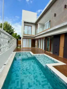 Casa de Condomínio com 4 Quartos para alugar, 330m² no Vilas do Atlântico, Lauro de Freitas