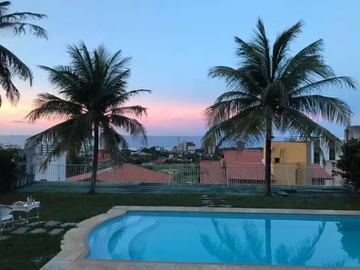Casa com 5 Quartos à venda, 480m² no De Lourdes, Fortaleza