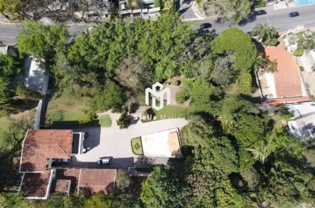 Casa com 40 Quartos para alugar, 2688m² no Vila Albertina, São Paulo