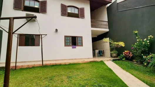 Casa com 3 Quartos à venda, 250m² no Cidade Nova, Jundiaí