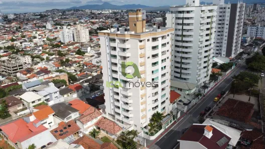 Apartamento com 3 Quartos à venda, 95m² no Barreiros, São José