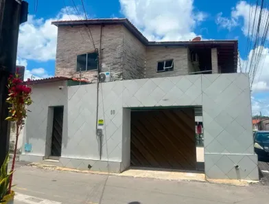 Casa com 3 Quartos à venda, 200m² no Prefeito José Walter, Fortaleza