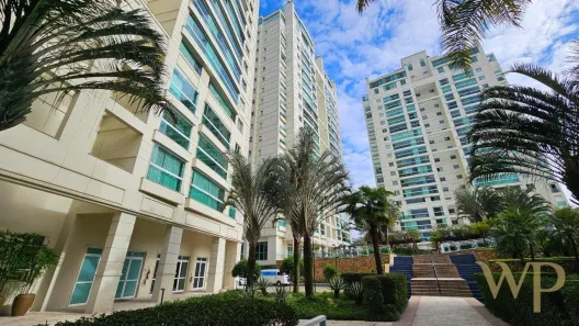 Apartamento com 4 Quartos à venda, 231m² no Anita Garibaldi, Joinville