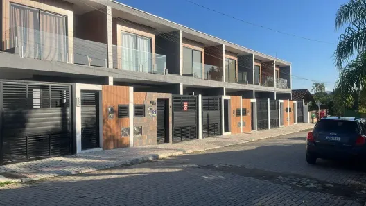 Sobrado com 3 Quartos à venda, 120m² no , Balneário Piçarras