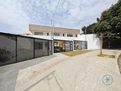 Casa com 3 Quartos à venda, 136m² no Copacabana, Belo Horizonte