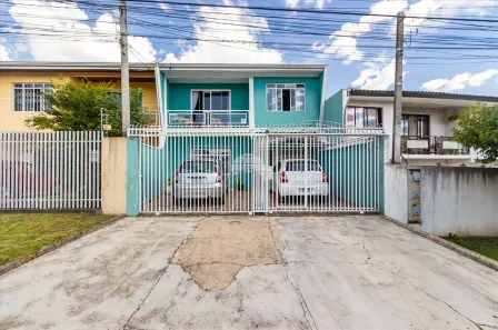 Sobrado com 3 Quartos à venda, 201m² no Fazendinha, Curitiba