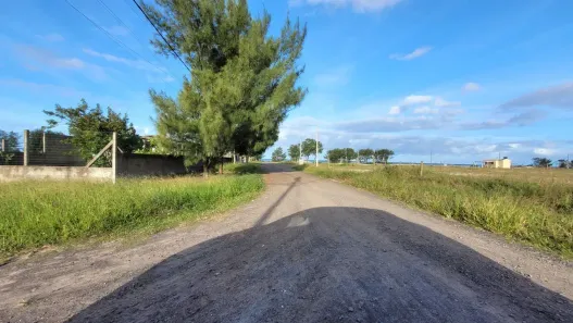 Lote/Terreno à venda, 180m² no , Capão da Canoa