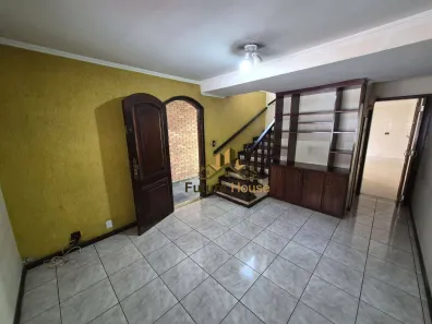 Sobrado com 3 Quartos à venda, 160m² no Cidade das Flores, Osasco