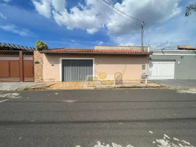 Casa com 4 Quartos à venda, 194m² no São José, Uberaba