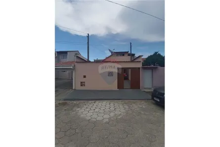 Casa com 3 Quartos à venda, 112m² no CDHU, Apiaí