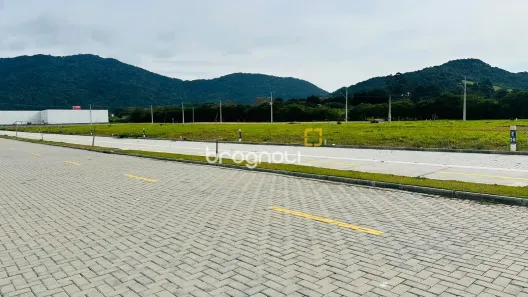 Lote/Terreno à venda, 362m² no Ingleses do Rio Vermelho, Florianópolis
