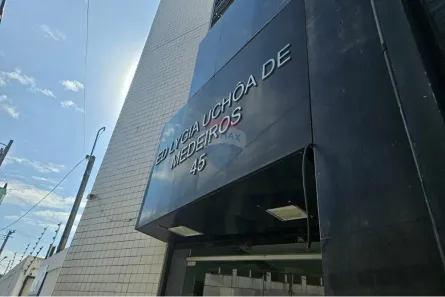 Sala Comercial à venda, 81m² no Santo Antônio, Recife