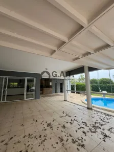 Casa de Condomínio com 3 Quartos à venda, 300m² no Caguassu, Sorocaba