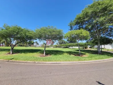 Lote/Terreno à venda, 693m² no Centro, Iguaraçu