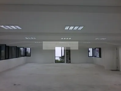 Sala Comercial para venda ou aluguel, 212m² no Cidade Monções, São Paulo