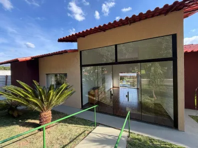 Casa com 3 Quartos para alugar, 200m² no Condomínio Gran Royalle Igarapé, Igarapé