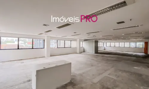 Ponto Comercial para alugar, 250m² no Vila Olímpia, São Paulo
