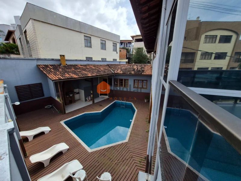 Casa com 4 quartos — Palmares, Belo Horizonte