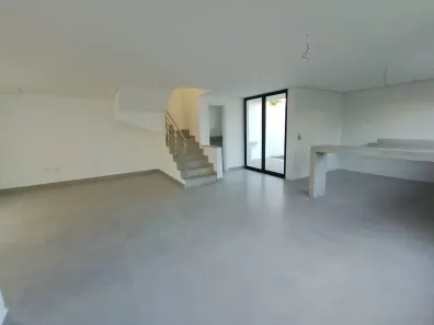 Casa com 3 Quartos à venda, 136m² no Planalto, Belo Horizonte