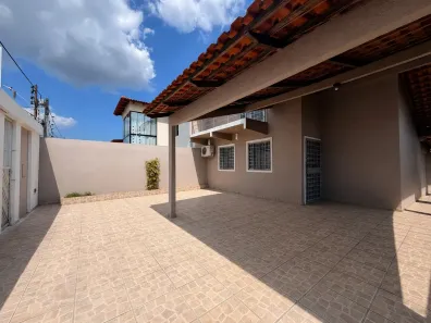 Casa com 3 Quartos à venda, 300m² no Parque 10 de Novembro, Manaus