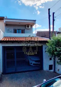 Sobrado com 3 Quartos à venda, 197m² no Vila Santa Maria, Americana
