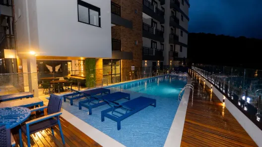 Apartamento com 3 Quartos à venda, 81m² no Praia dos Amores, Balneário Camboriú