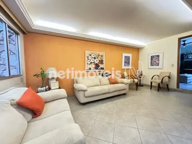 Casa com 3 Quartos à venda, 702m² no Carlos Prates, Belo Horizonte