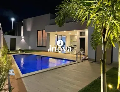 Casa de Condomínio com 3 Quartos à venda, 260m² no Estância dos Ipês, Uberaba