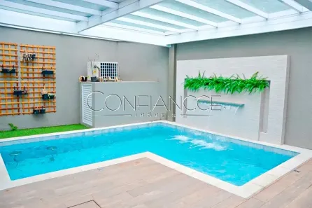 Sobrado com 4 Quartos à venda, 228m² no Santa Felicidade, Curitiba