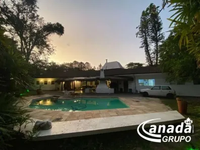 Casa com 7 Quartos para alugar, 774m² no Chácara Granja Velha, Cotia