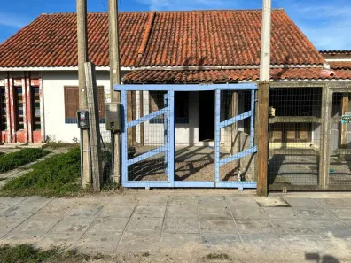 Apartamento com 2 Quartos à venda, 45m² no CIDREIRA, Cidreira