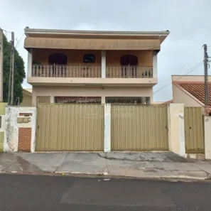Sobrado com 3 Quartos à venda, 199m² no Jardim Pinheiros (Vila Xavier), Araraquara