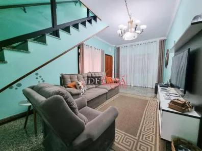 Sobrado com 3 Quartos à venda, 221m² no Parque das Paineiras, São Paulo