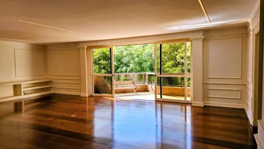 Apartamento com 4 Quartos para alugar, 540m² no Real Parque, São Paulo