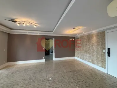 Apartamento com 3 Quartos para alugar, 160m² no Santo Amaro, São Paulo
