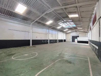 Galpão/Depósito/Armazém para alugar, 346m² no Poço Rico, Juiz de Fora