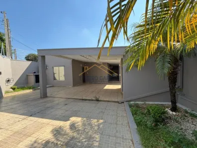 Casa com 2 Quartos para alugar, 219m² no Vila Santa Maria, Americana