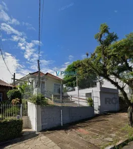 Casa com 3 Quartos à venda, 156m² no Teresópolis, Porto Alegre