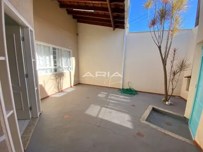 Casa com 3 Quartos à venda, 250m² no Vila Harmonia, Araraquara