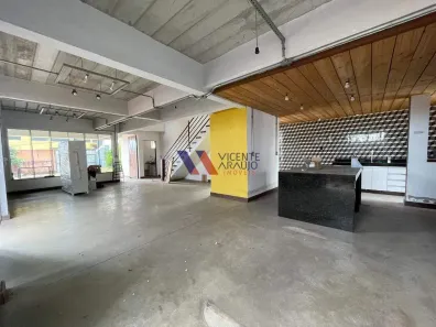 Imóvel Comercial com 4 Quartos para alugar, 220m² no Filadélfia, Betim