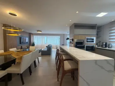 Apartamento com 4 Quartos à venda, 178m² no Centro, Balneário Camboriú
