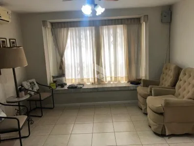 Casa com 3 Quartos à venda, 226m² no Azenha, Porto Alegre